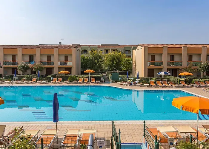 Poolside Retreat - Beahost Caorle